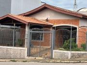 Casa Exclusiva com 3 Quartos em Bairro Tradicional –...