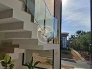 Casa exclusiva com 5 quartos, área gourmet e 6 vagas,...