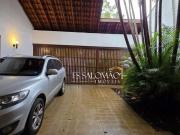 Casa Exclusiva com Quintal dos Sonhos – Rua Tranquila da...