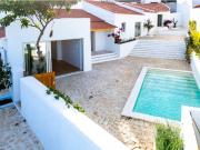 Casa exclusiva em Bárrio Alcobaça 105m² Bárrio