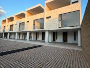 CASA EXCLUSIVA EN ARBIDE CON HERMOSA VISTA Y AMENIDADES