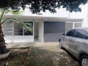 CASA EXTERNA EN VENTA P. H EN LA FLORA 123M2 3HB 2BÑ 1PQ...