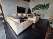 Casa Familiar con Piscina, Quincho y Jardín ¡Tu nuevo Hogar!