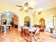 Casa Ferguson: Colonial 1 Bedroom Home with Pool in...