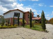 Casa Finca Campestre en Venta – Guarne, Antioquia,...