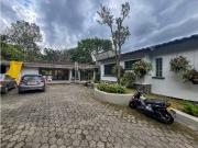 Casa Finca dentro de la ciudad loma del escobero envigado