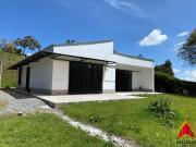 Casa Finca en arriendo en Vereda Pantanillo, Envigado