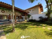 Casa fora de condomínio, próxima à praia de Juquehy, à venda