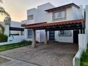 Casa Fraccionamiento Cumbres del Lago