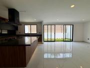 Casa Fraccionamiento Lomas de Angel?polis