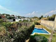 4 habitaciones, jardín, alberca privada y vigilancia