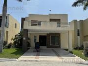 Casa Fraccionamiento Los Encinos Residencial