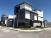 Casa Fraccionamiento Puerta de Hierro