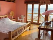 Casa frente al mar en playa Pulpos, Lurín