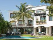 Casa FRENTE AL MAR en VENTA. Zona Hotelera, Cancún, Q.Roo