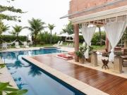 Casa Frente ao Mar a Venda na Praia de Barra do Una em...