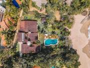 Casa frente mar com 5 suítes à venda, 780m² na praia...