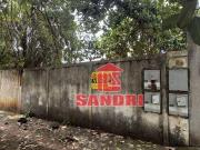 CASA FUNDOS + TERRENO COMERCIAL NA FRENTE