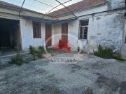 CASA GANDARESA EM VERDEMILHO PARA RECUPERAR