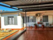 Se vende casa sobre Avenida Sta Helena Garupa