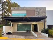 CASA GAVIOTAS, VISTAS ALTOZANO, MORELIA. PRECIO ESPECIAL...