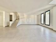 Casa Geminada à venda, 3 quartos, 1 suíte, 3 vagas,...