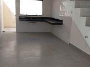 Casa Geminada á Venda Bairro Londrina