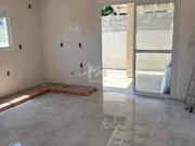 Casa GEMINADA à venda no Condomínio Villaggio Imperiale...