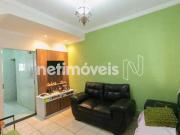 Casa geminada a venda no Santa Mônica!