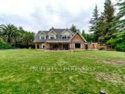 Casa Georgian en Chicureo centro