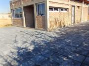 Casa + Gran quincho de material + pileta
