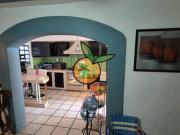 CASA GRANDE CON 200 m2. EN COLONIA ECHEVERRIA, GUADALAJARA