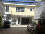 CASA GRANDE CON 3 DEPARTAMENTOS Y ACCESORIA