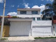 CASA GRANDE EN RENTA CERCA DE LA 25 ORIENTE Y EL PARQUE...