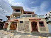 Casa Grande frente al mar: Casa en Bahía de Caráquez