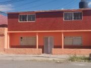 CASA HABILITADA PARA OFICINAS SOBRE AVE. PRINCIPAL EN...