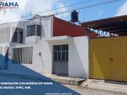CASA HABITACIÓN CON BODEGA EN VENTA, LOS SAUCES, TEPIC. F