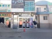 Casa habitacion con local ComercialEN 3 NIVELES en Los...