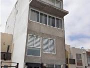 Casa habitacion con uso de oficinas en 5 niveles en...