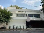 Casa para inversionistas, la casa se vende con...