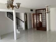 CASA HABITACIÓN EN FRACCIONAMIENTO CERRADO