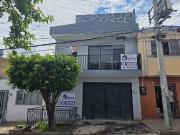 CASA HABITACIÓN EN VENTA EN: Genaro Vega Salazar No....