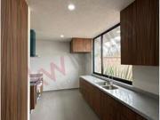 Casa Habitación Nueva, en Conjunto Residencial “Praderas...