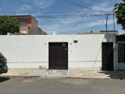 CASA HABITACION, OFICINAS U NEGOCIO EN COLONIA NUEVA LOS...