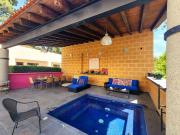 CASA HELECHOS VENTA: PALAPA, JACUZZI, ENORME JARDÍN....