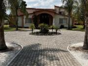 Casa Hermosa en Venta en Residencial Granjas...