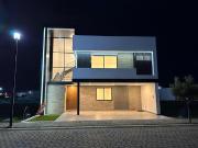 ¡Casa Hermosa en Venta! Parque Chiapas Lomas Angelopolis