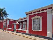 Casa histórica remodelada en venta Chorrillos 4 frentes