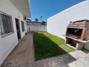 Casa ideal 2 familias sobre lote de 8,80 x 30