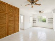 CASA IDEAL PARA OFICINA SOBRE CALLE PRINCIPAL